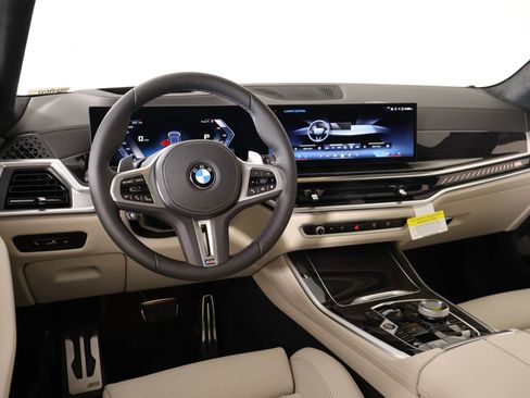 New 2026 BMW X5 M60i AWD/4WD image 2