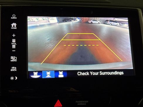 Used 2018 Honda Pilot Touring image 20