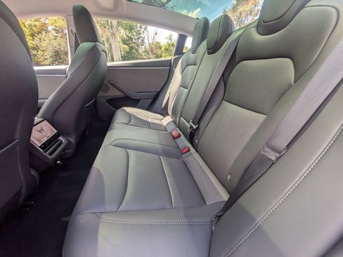 Used 2025 Tesla Model 3 Long Range RWD image 12