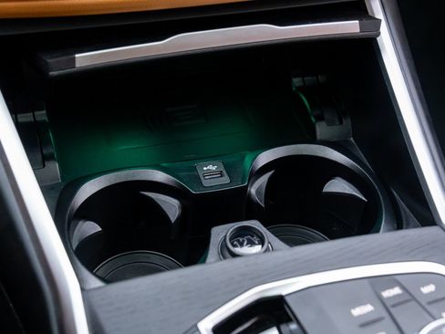 Used 2024 BMW 330i xDrive 330i xDrive w/ Convenience Package image 28