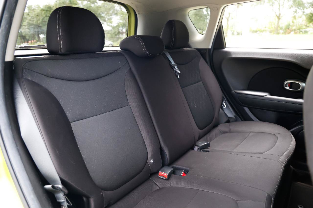 Used 2016 Kia Soul w/ Convenience Package FWD image 14