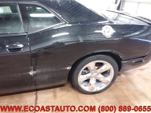 Used 2013 Dodge Challenger R/T Plus image 17