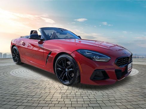 Used 2024 BMW Z4 sDrive30i w/ Premium Package image 2
