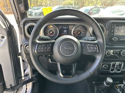 Used 2018 Jeep Wrangler Unlimited Sport S image 26