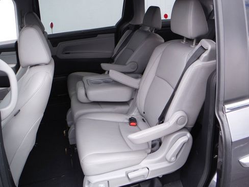 Used 2019 Honda Odyssey EX-L image 40