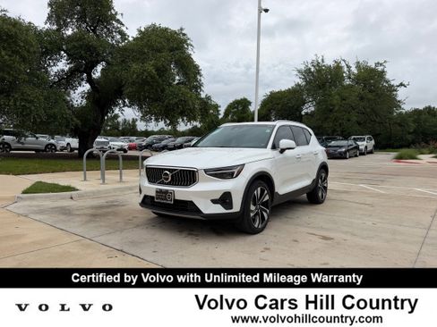 Certified 2024 Volvo XC40 B5 Ultimate w/ Protection Package Premier AWD/4WD image 1
