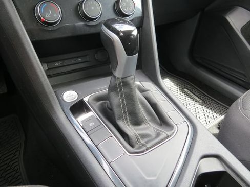 Used 2023 Volkswagen Tiguan S FWD image 22