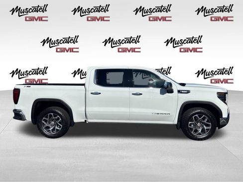 Used 2026 GMC Sierra 1500 SLT w/ SLT Convenience Package AWD/4WD image 2