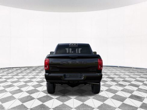 New 2026 RAM 2500 Laramie AWD/4WD image 10