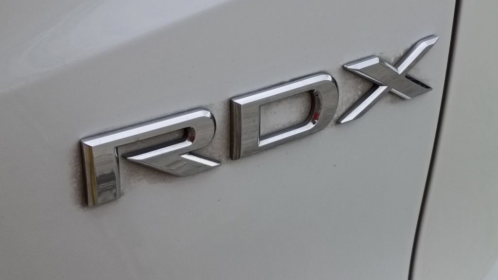 Used 2022 Acura RDX w/ Technology Package FWD image 11
