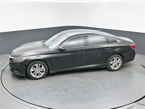 Used 2018 Honda Accord LX image 31