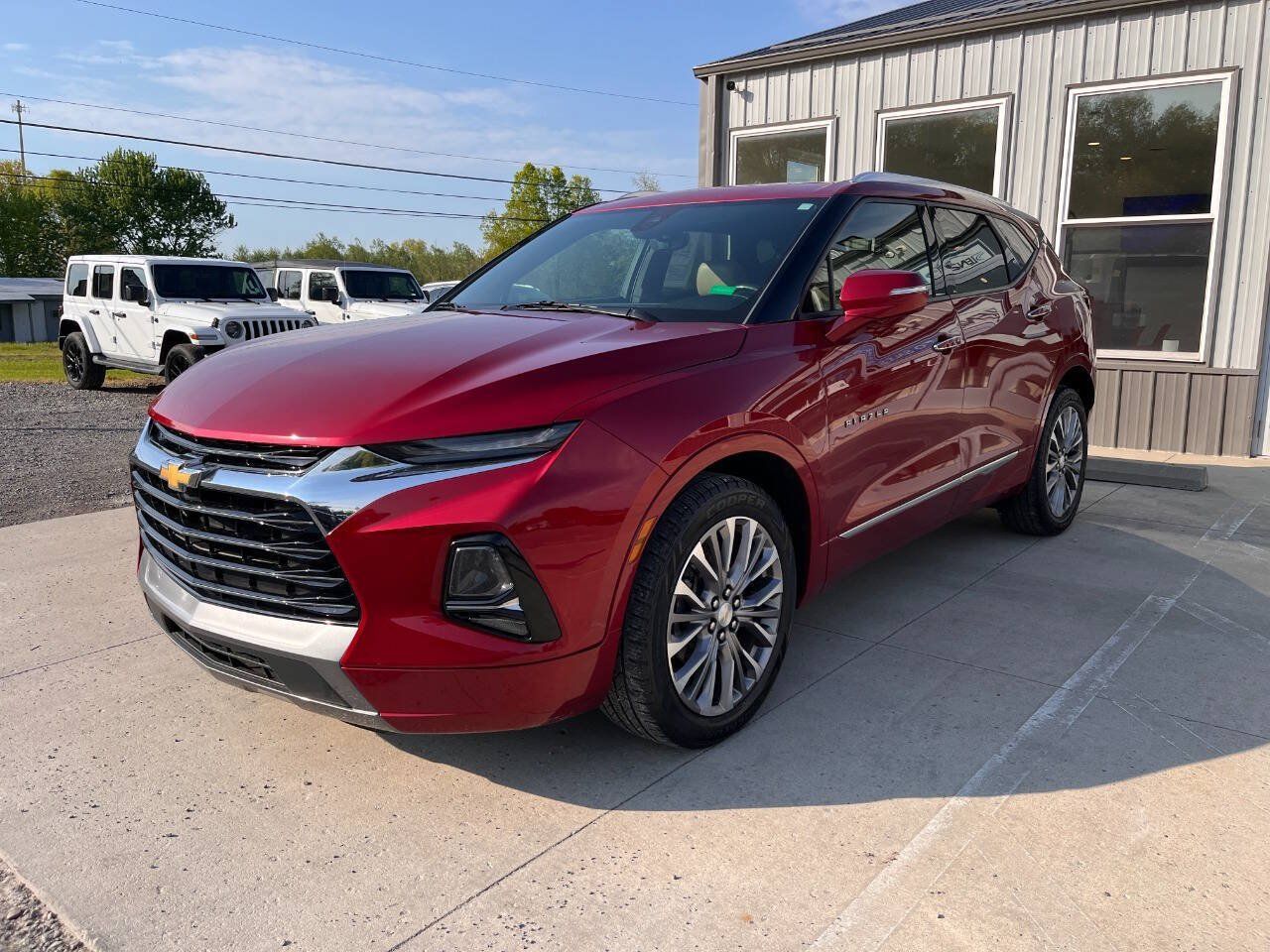 Used 2020 Chevrolet Blazer Premier w/ Driver Confidence II Package AWD/4WD image 3