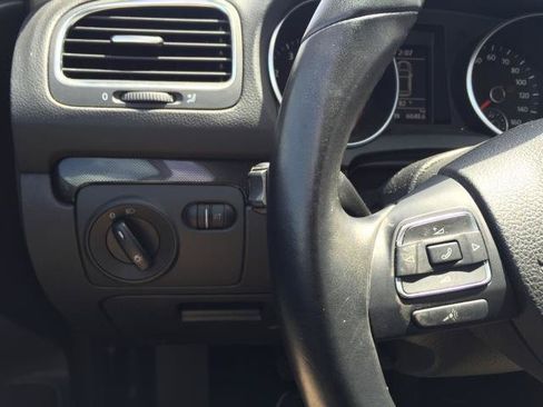 Used 2013 Volkswagen Jetta S FWD image 8