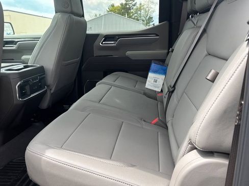 New 2026 Chevrolet Silverado 1500 LTZ w/ LTZ Premium Package AWD/4WD image 15