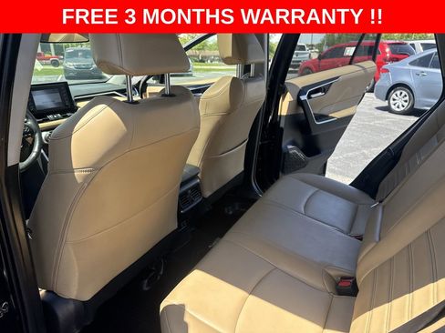 Used 2019 Toyota RAV4 XLE Premium w/ All Weather Liner Package AWD/4WD image 24