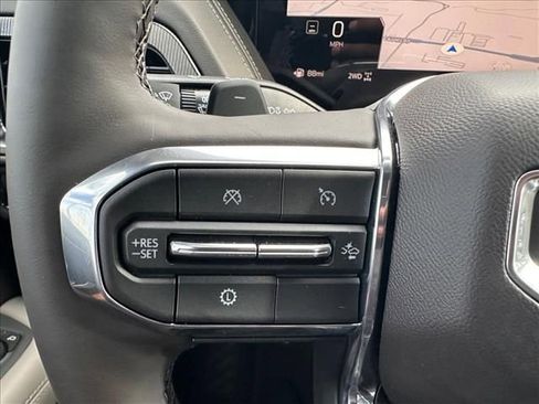 New 2026 GMC Yukon Elevation image 28