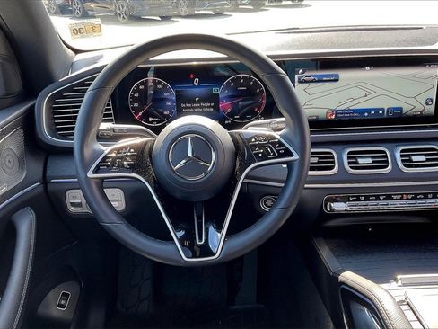 Used 2025 Mercedes-Benz GLE 350 4MATIC image 5