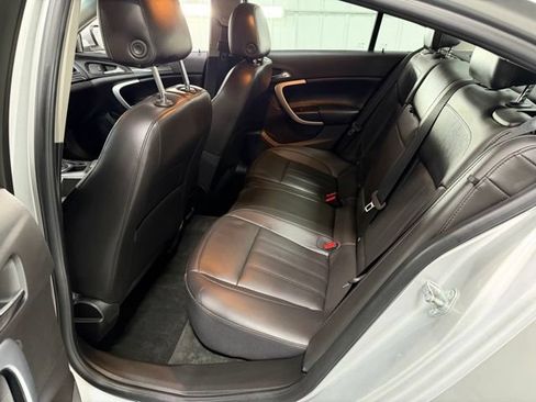 Used 2017 Buick Regal Sport Touring FWD image 10