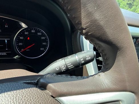 Used 2019 GMC Acadia SLT AWD/4WD image 20