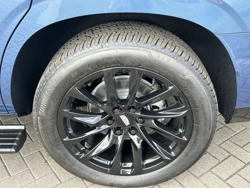 New 2026 Cadillac Escalade Luxury w/ Touring Package image 31