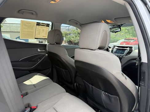Used 2018 Hyundai Santa Fe Sport w/ 2.4L Value Package 02 FWD image 36