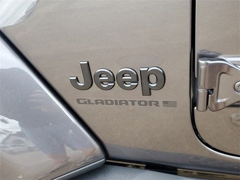 New 2026 Jeep Gladiator Sport image 8