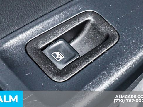 Used 2024 Volkswagen Taos SE FWD image 50