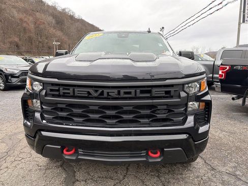 Used 2023 Chevrolet Silverado 1500 Custom Trail Boss w/ LPO, Dark Essentials Package image 11