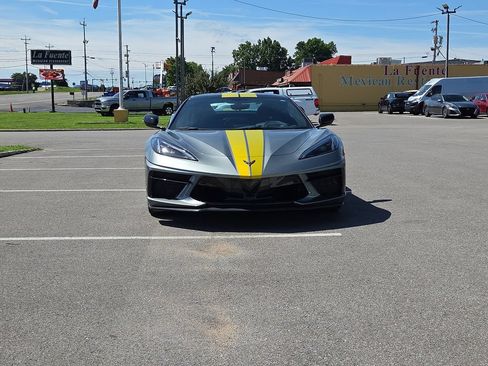Used 2023 Chevrolet Corvette Stingray Premium Conv w/ Z51 Performance Package RWD image 8