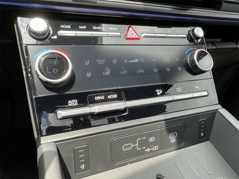 New 2026 Hyundai Santa Fe Calligraphy image 19