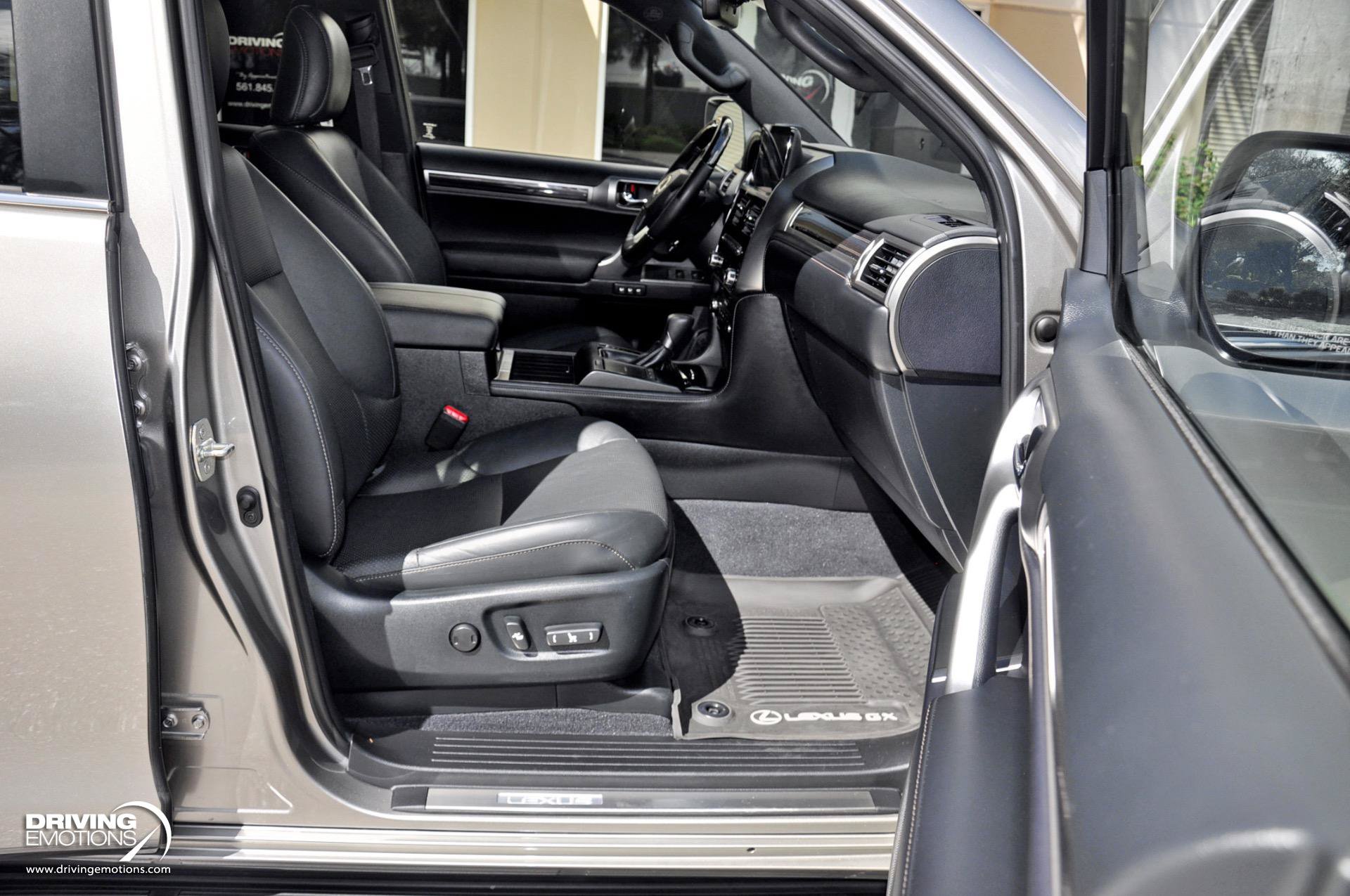 Used 2023 Lexus GX 460 Luxury w/ Sport Design Package AWD/4WD image 16