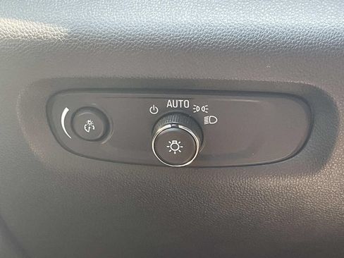 Used 2023 Chevrolet Traverse LS w/ Safety Package AWD/4WD image 28