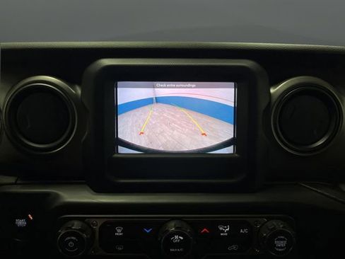 Used 2022 Jeep Wrangler Unlimited Sport image 8