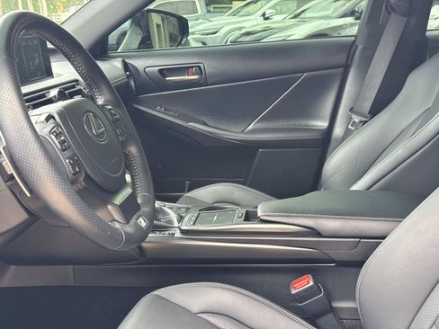 Used 2024 Lexus IS 350 F Sport w/ Memory Package RWD image 15