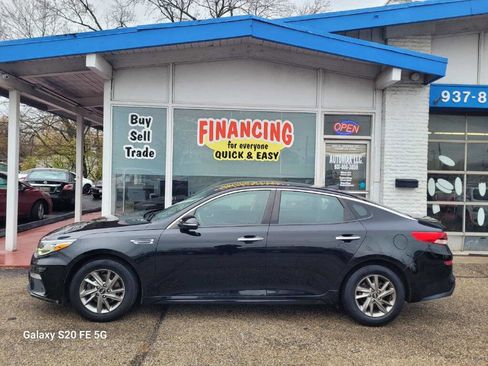 Used 2019 Kia Optima LX image 7