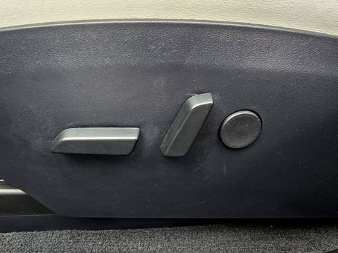 Used 2020 Tesla Model S Performance AWD/4WD image 17