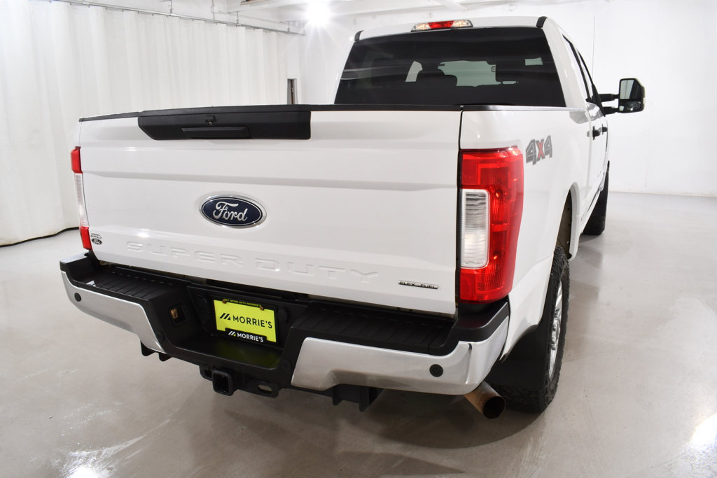 Used 2017 Ford F250 XLT w/ XLT Value Package AWD/4WD image 12