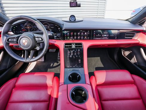 Certified 2024 Porsche Taycan GTS image 24