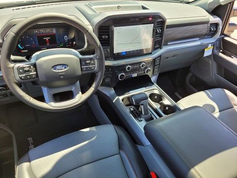New 2025 Ford F150 Lariat w/ Equipment Group 501A Mid image 34
