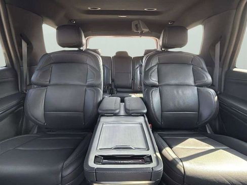 New 2025 Lincoln Navigator Reserve w/ Jet Appearance Package image 27