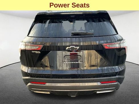 Used 2025 Chevrolet Equinox ACTIV w/ Safety and Technology Package image 12