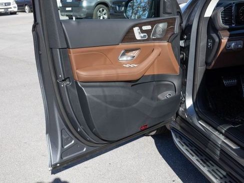 New 2026 Mercedes-Benz GLS 450 4MATIC image 13