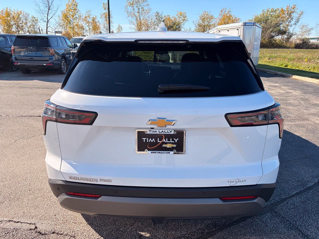 Used 2026 Chevrolet Equinox LT w/ Convenience Package II AWD/4WD image 6