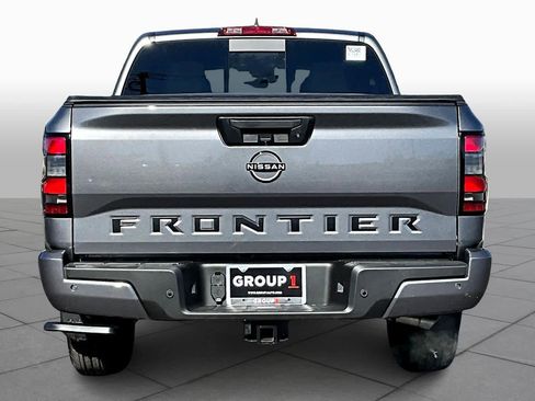 New 2026 Nissan Frontier SV image 4