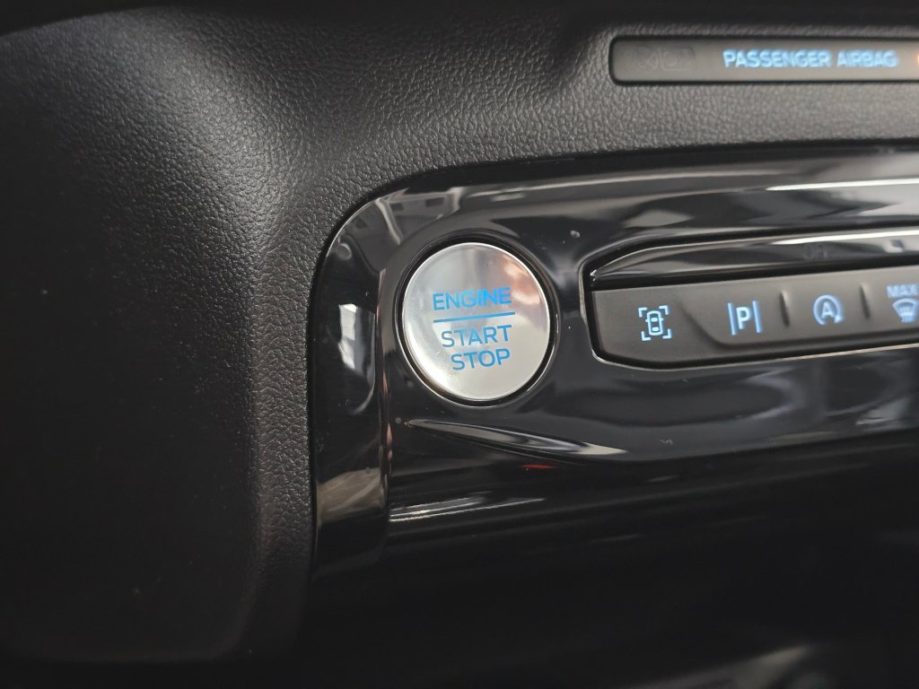 Used 2024 Ford Escape Platinum AWD/4WD image 30
