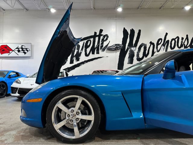 Used 2010 Chevrolet Corvette Coupe w/ Preferred Equipment Group RWD image 25
