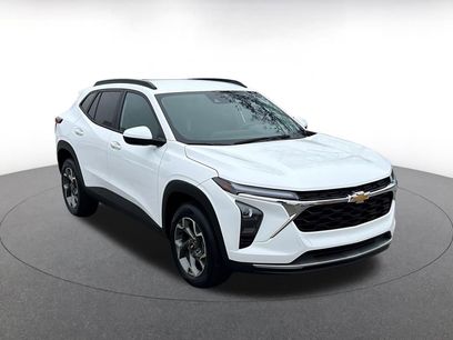 Used 2025 Chevrolet Trax LT w/ LT Convenience Package