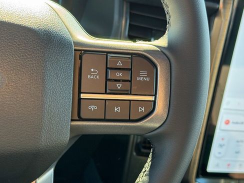 New 2025 Ford F150 Lightning Lariat image 31