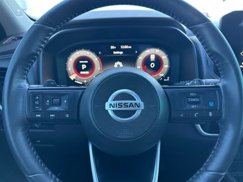 Certified 2021 Nissan Rogue Platinum image 23