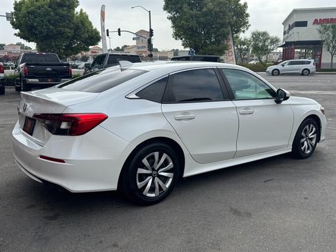 Used 2025 Honda Civic LX image 18